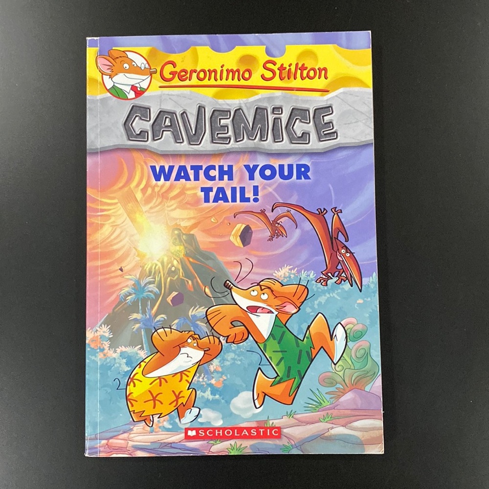 Geronimo Stilton Cavemice #2: Watch Your Tail! - Scholastic Paperback Novel